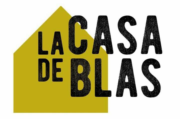 Отель La Casa De Blas Севилья Экстерьер фото